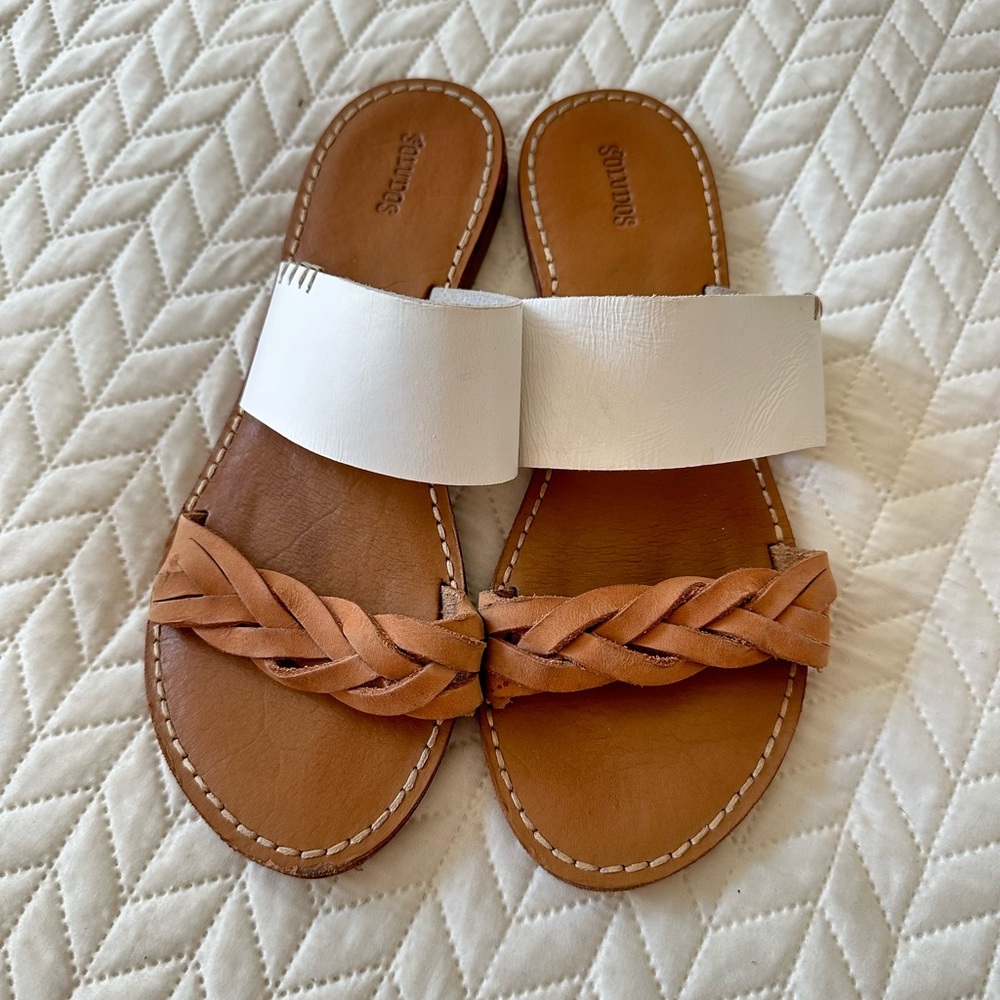 Soludos Sandals Size 8 (but fit like 7.5)!